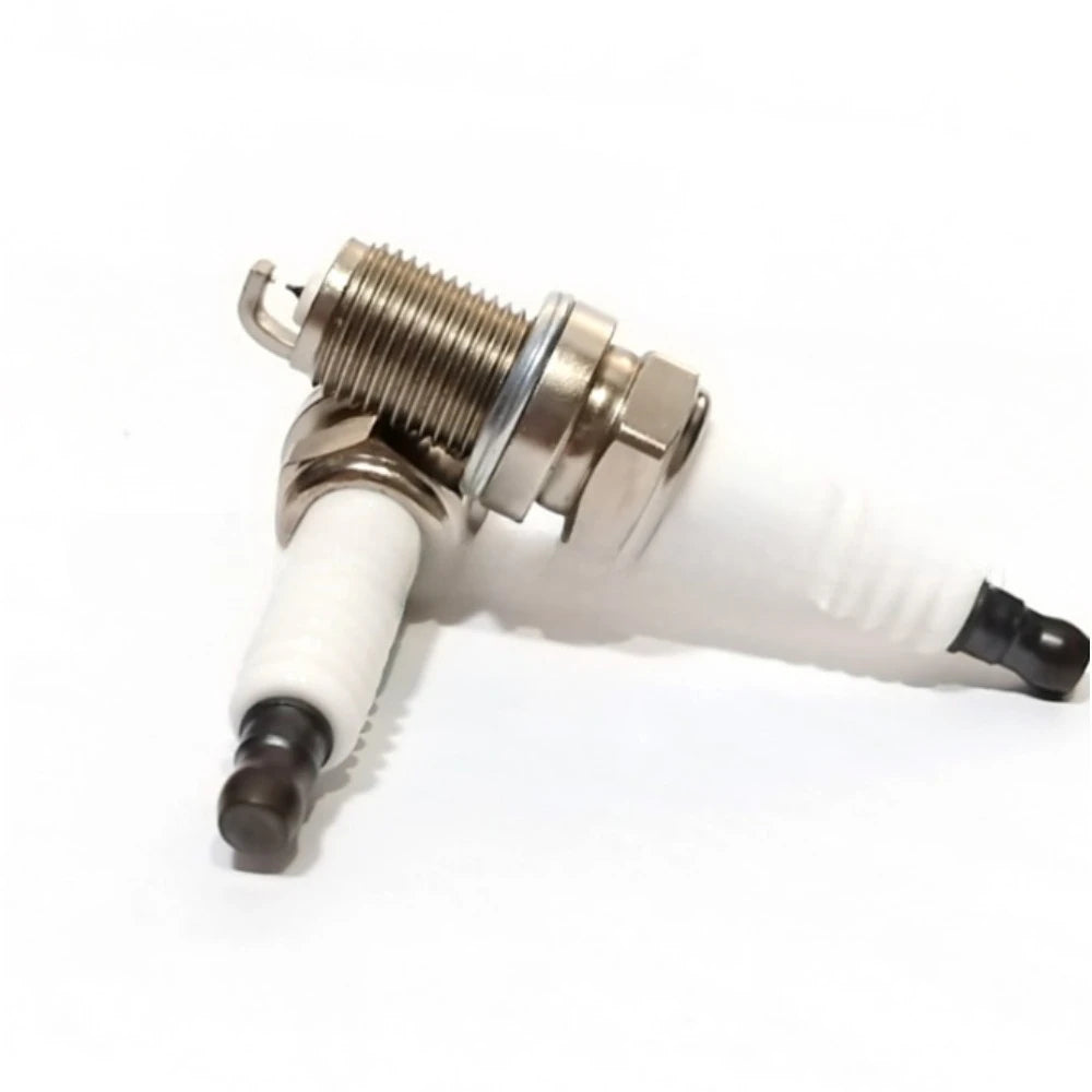 SILZKBR8C8S spark plug for BMW 2.0T series, Mercedes-Benz GLK 260 2.0T