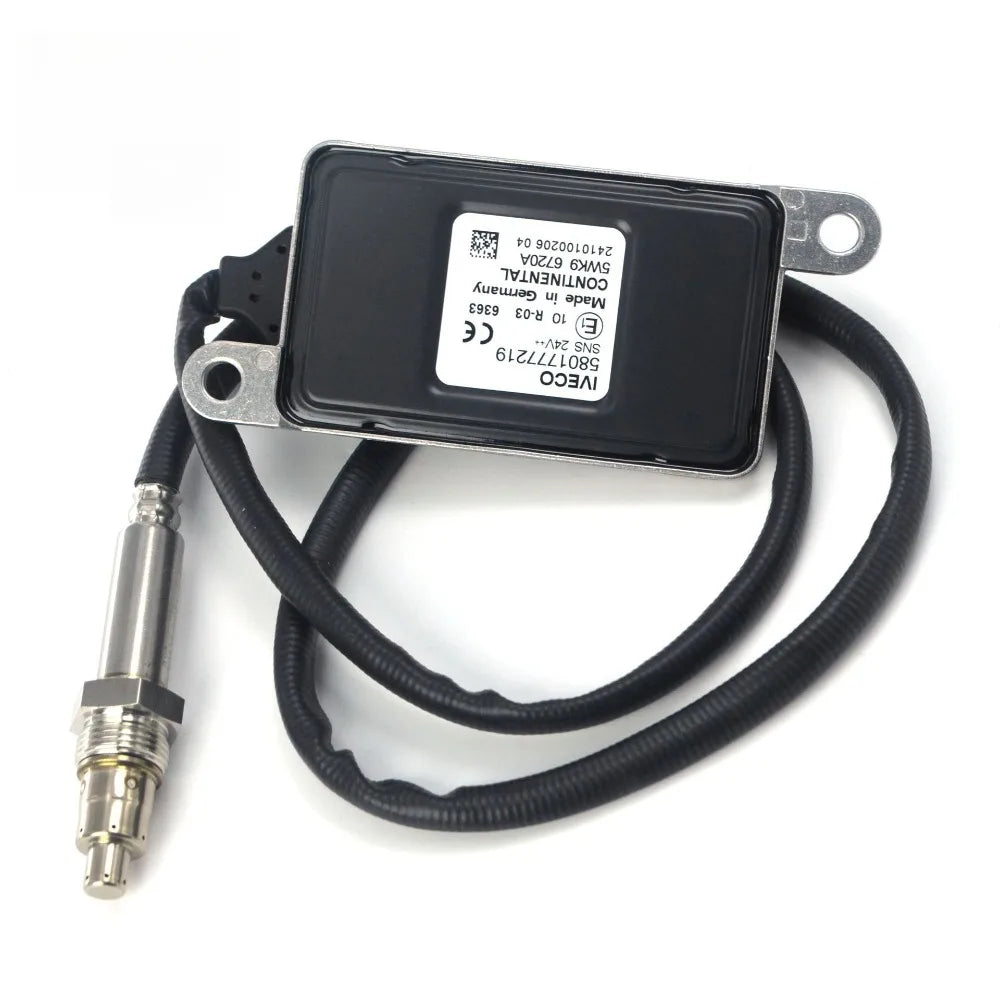 NOx SensorNitrogen Oxygen Sensor for IVECO 24V Truck 5801777219 5WK96720AReplacement PartsReady to Ship