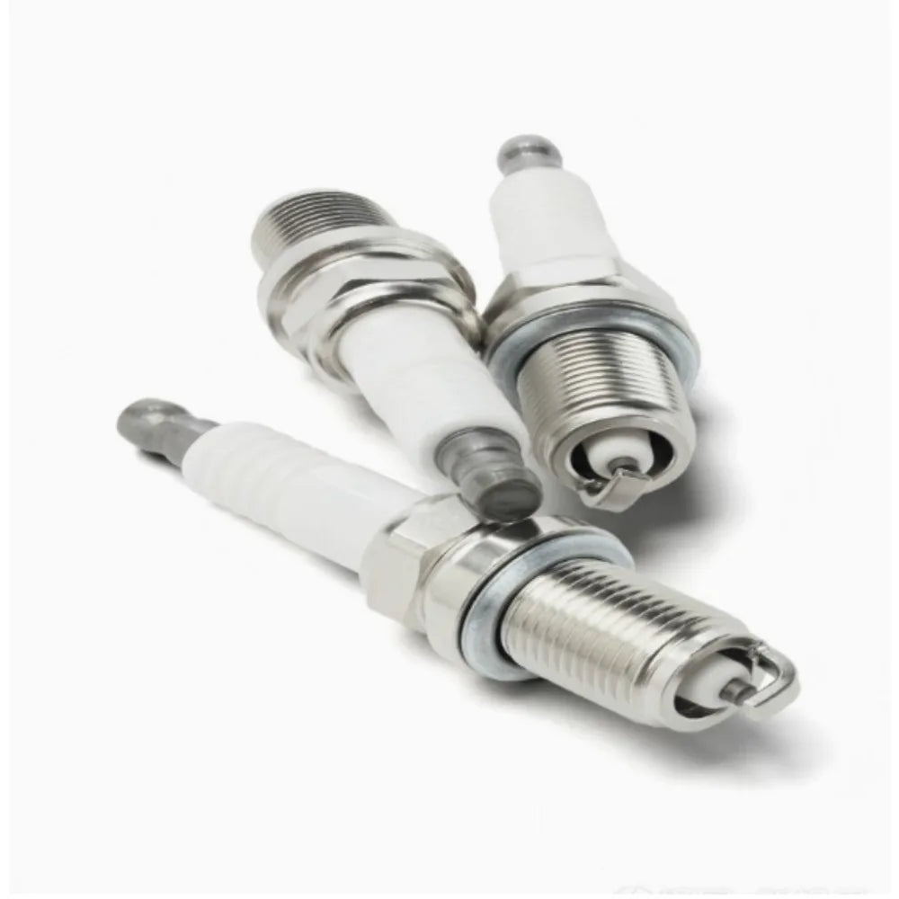 Spark plugs are suitable for Dongfeng Peugeot Peugeot 206 Geely Panda LFR6A