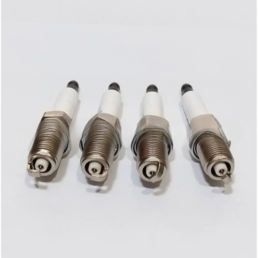 LZKR6B-10 spark plug high quality for Xinyuedong 1.6L Rena 1.4L/1.6L ix30 1.6L Langdong  Freddy