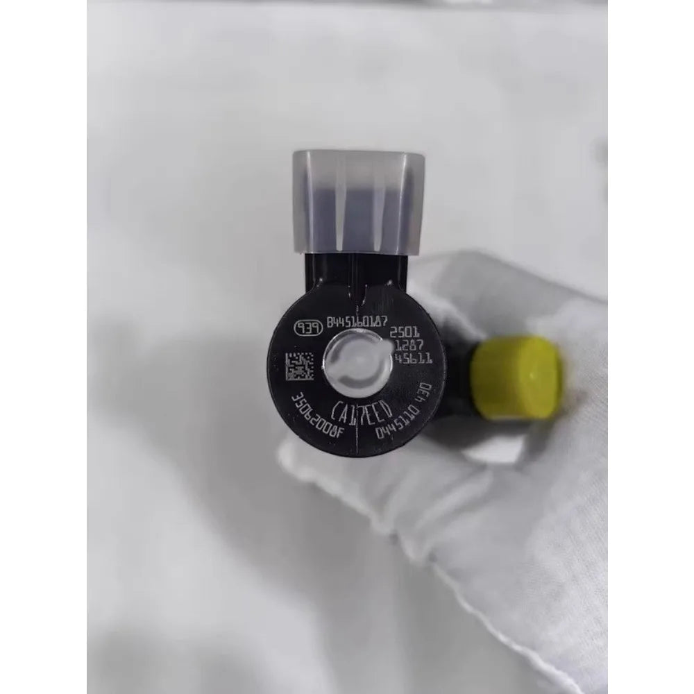 0445110430 injector, common rail injector 0986435214 injector for large Cherokee nozzle, auto parts, spot fast delivery