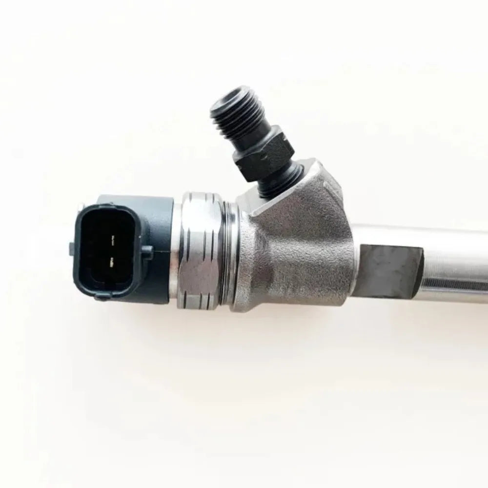 Common Rail EFI Injector 0445110825 for Quanchai Mitsubishi Huatai Santa FeIn-