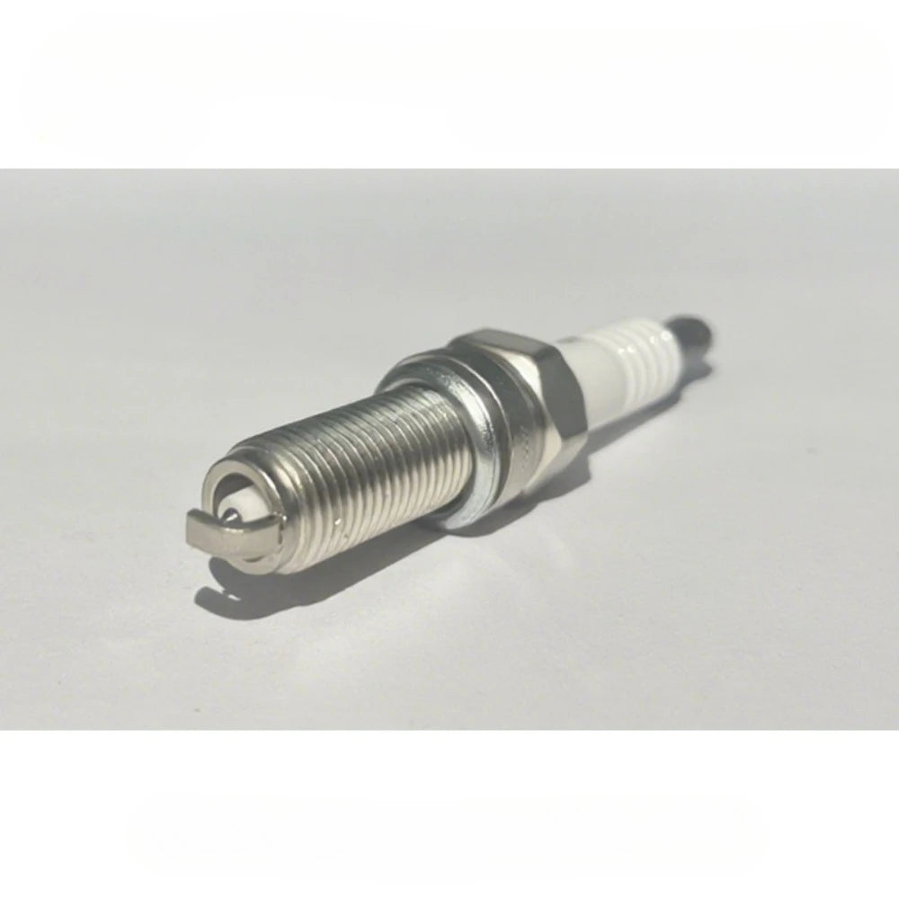 LKAR7CI-8 Spark Plug for Buick 1.4T Dual Gold Oncora, Yinglang, Chevrolet Tron Cool