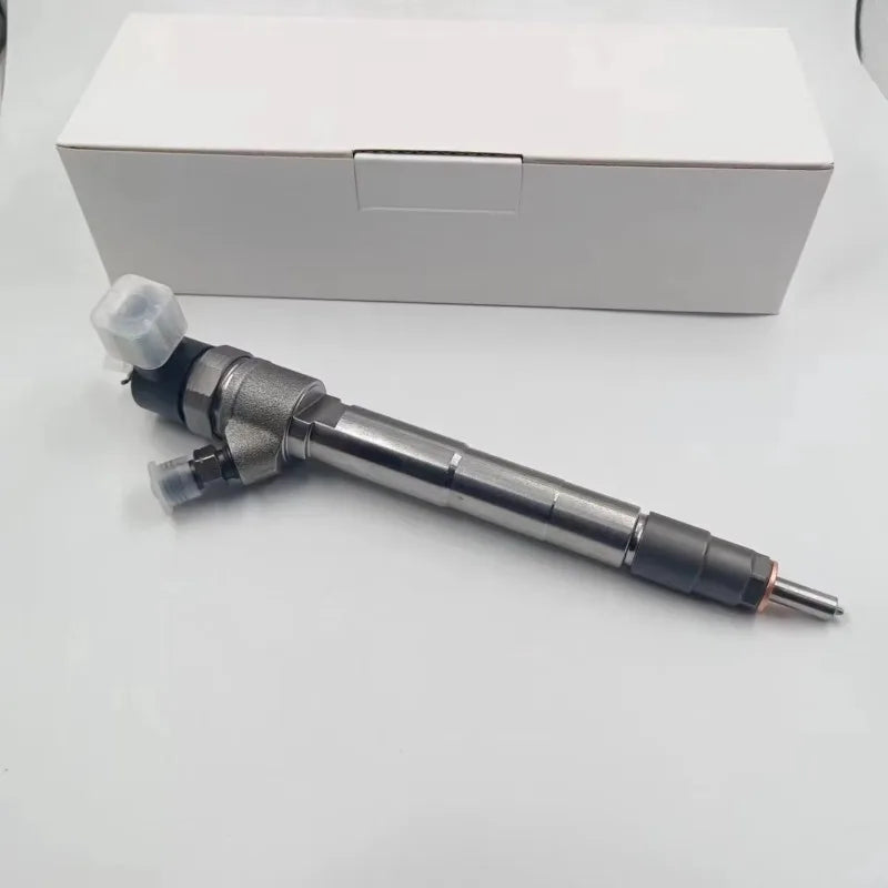 Common Rail Injector 0445110559 Common Rail Injector 0445110561 04123831 04132014 KZforDeutz AGLow Emission Fast Shipping