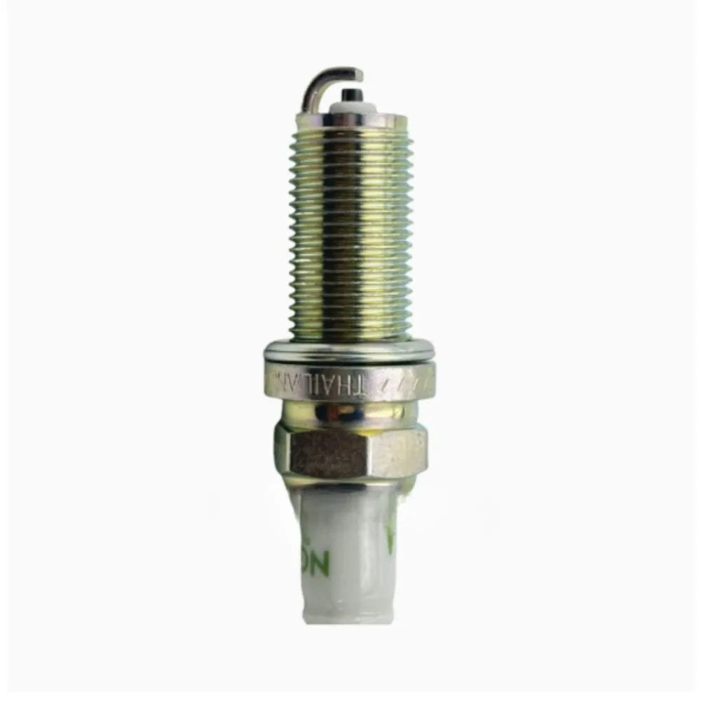 Spark plugs are suitable for Dongfeng Peugeot Peugeot 206 Geely Panda LFR6A